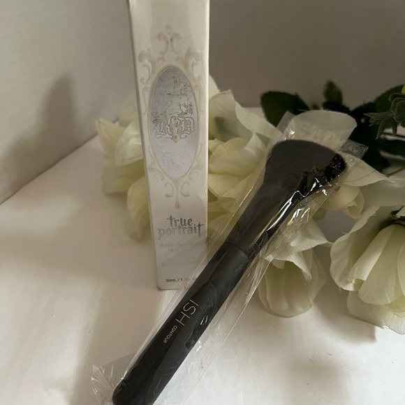 NEW KVD True Portrait Foundation DEEP 84⭐️ - Picture 11 of 11